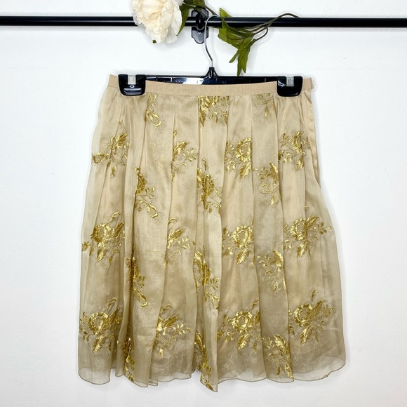 Authentic Dolce & Gabbana Gold Lace Overlay Skirt - Picture 1 of 8